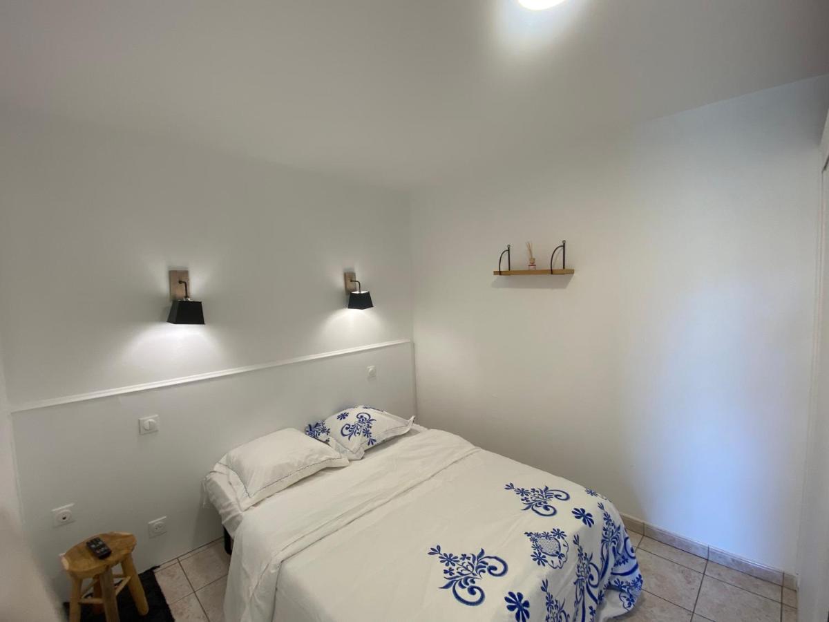 Апартаменты Chez K - Studio - Proche Centre - Parking Sainte-Savine Экстерьер фото